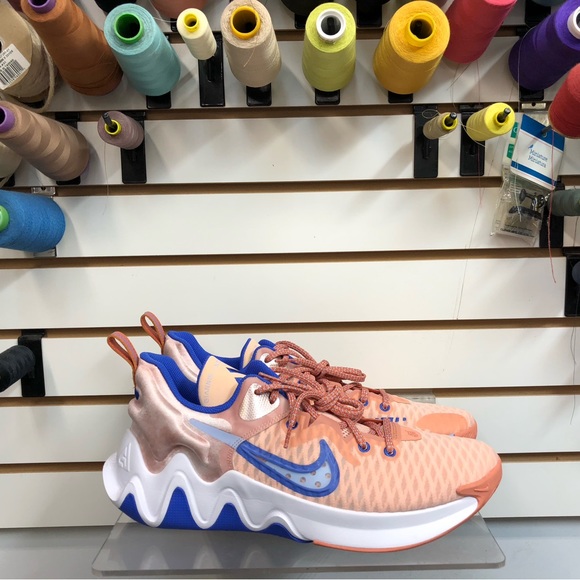 Nike Giannis Immortality - Picture 4 of 9